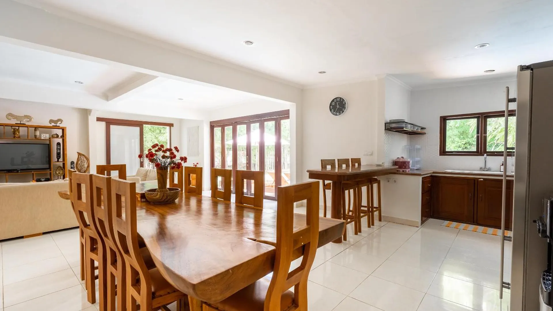 10 Bedroom Villa Vista Seminyak